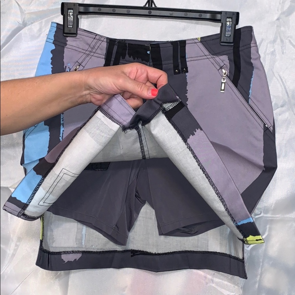 DKNY skort - Picture 4 of 8